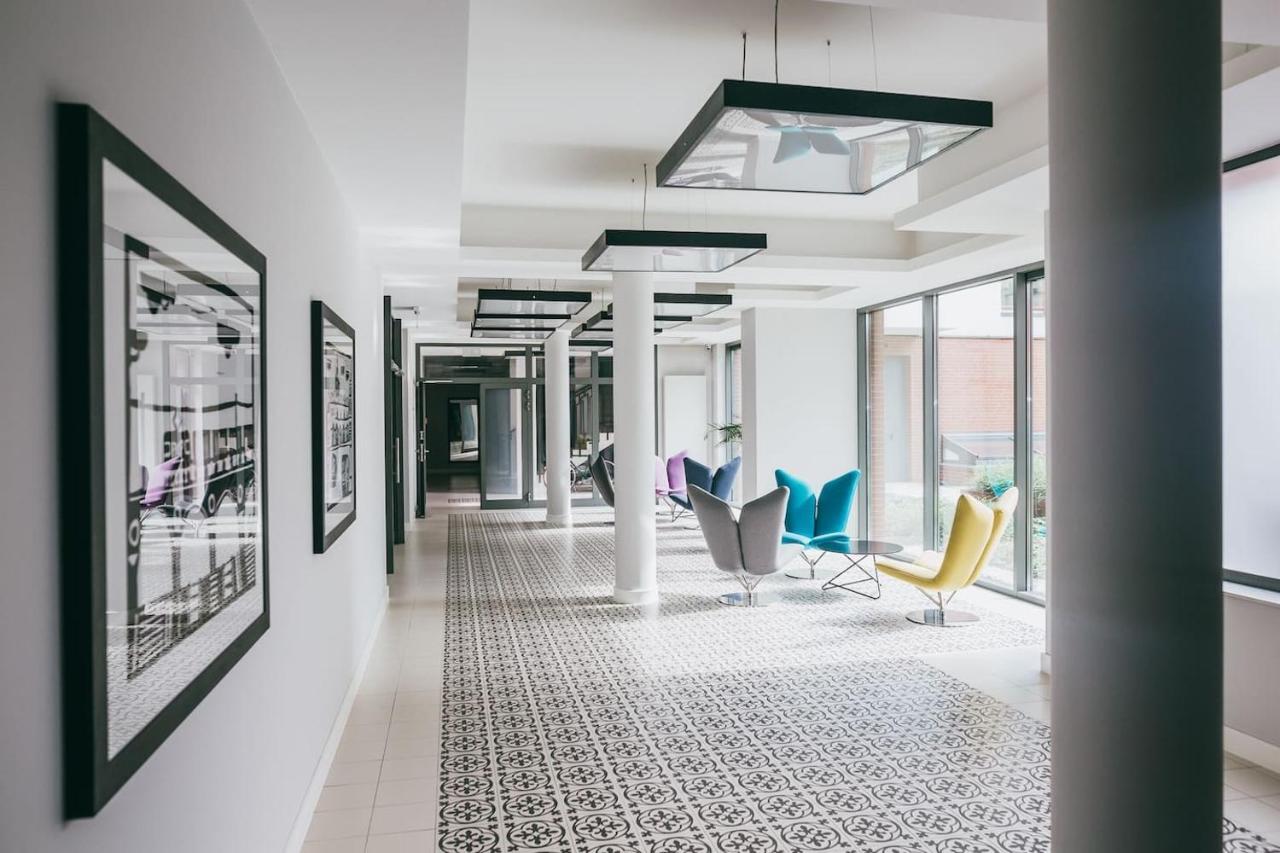 Nica Old Town Free Parking Spacious Sunny Terrace Apartment *